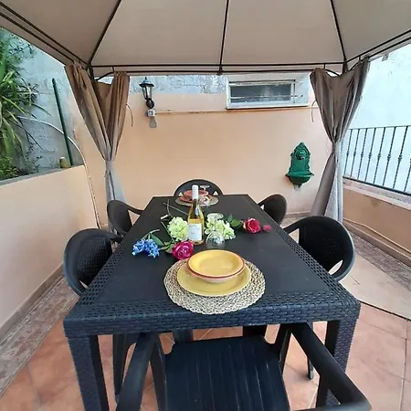 Casa Frida Feriehus Solanas (Cagliari)